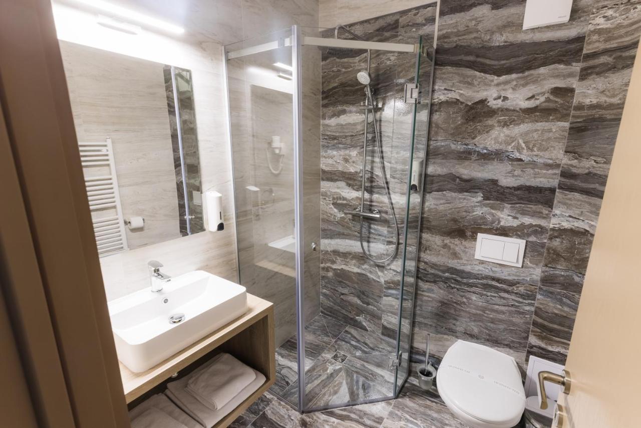 Nedei Hotel&Spa Transalpina Martinie Zewnętrze zdjęcie